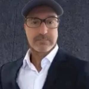 Meet your Posher, Jason